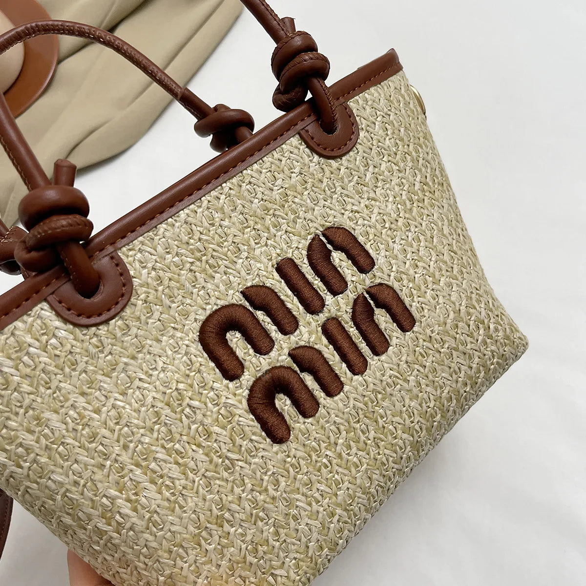 Embroidered Thread Beach Artisan Bag
