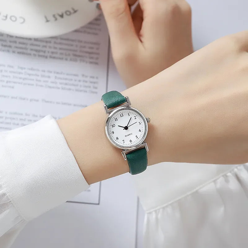 Classic Round Leather Popular Watch