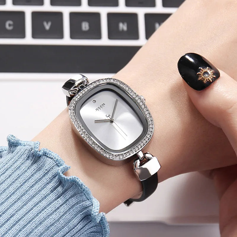 Heritage Lady Leather Bracelet Watch