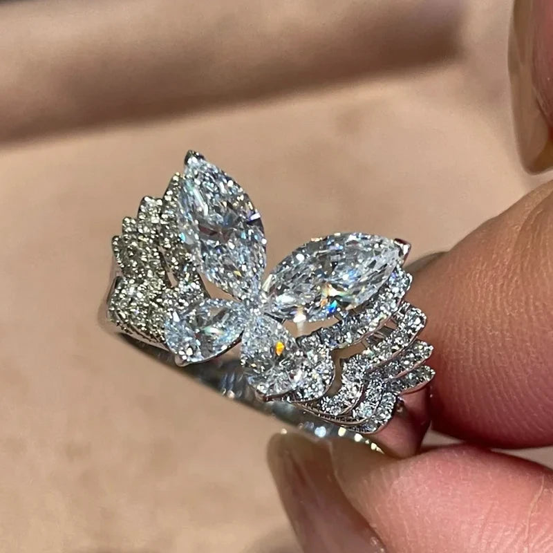 Butterfly Diamond 18k Gold Ring