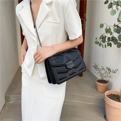 Rivet Vintage Chain Crossbody Bag