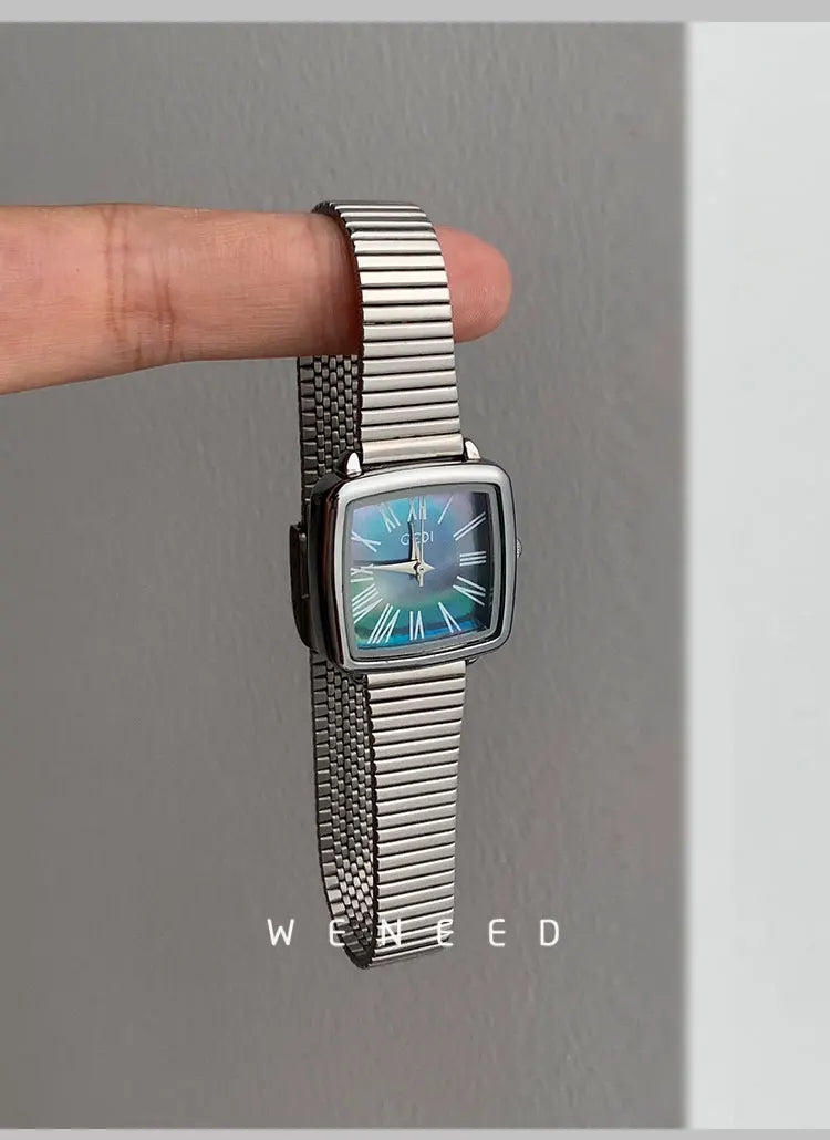 Beimu Small Round Bracelet Watch