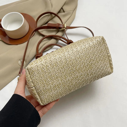 Embroidered Thread Beach Artisan Bag