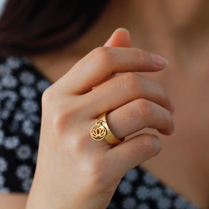 Minimalist Floral Stainless Steel Ring