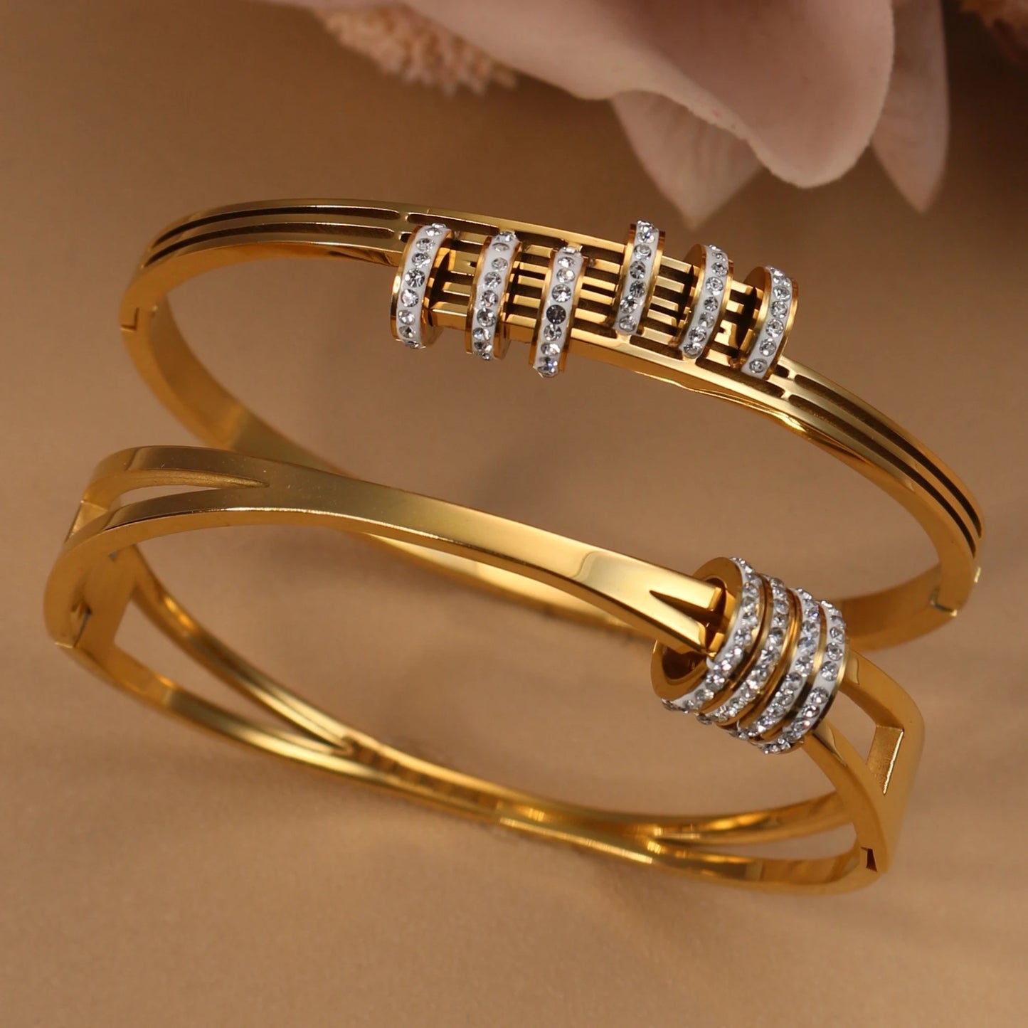 Hollow Crystal Half Face Bangle