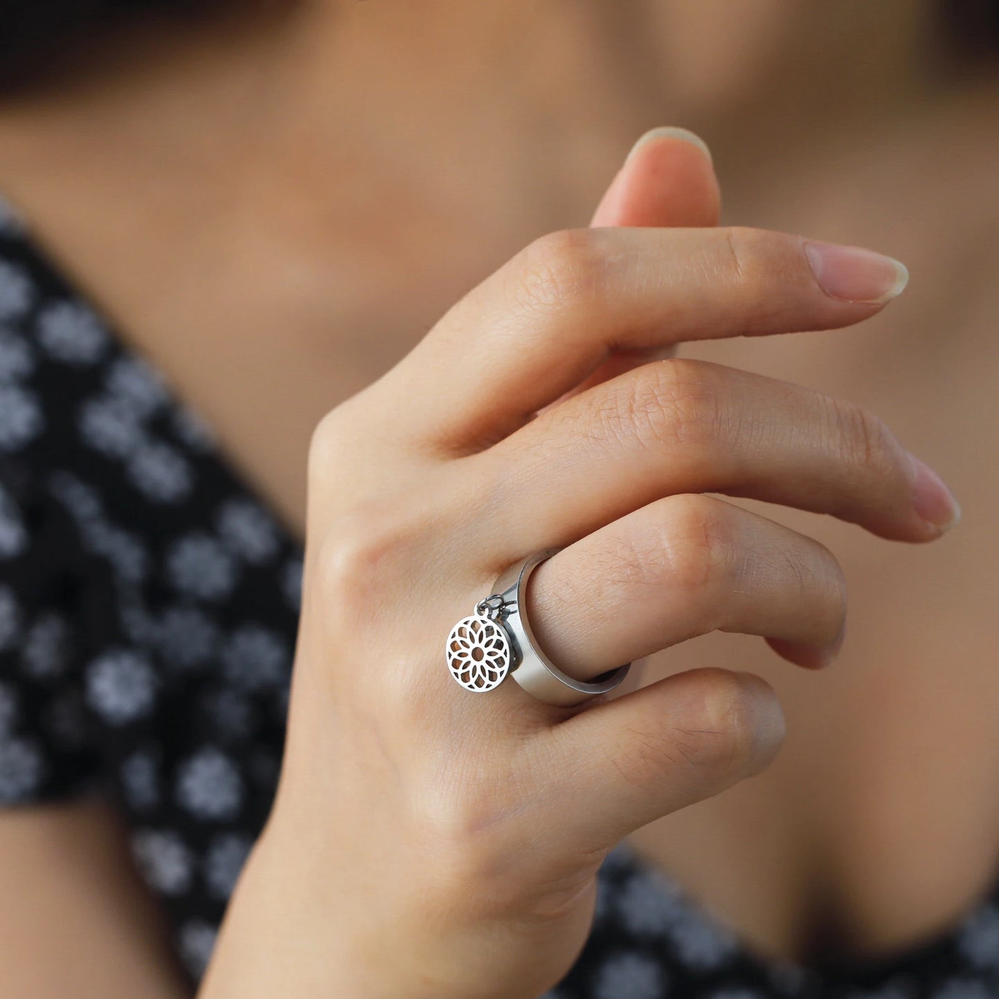 Minimalist Floral Stainless Steel Ring