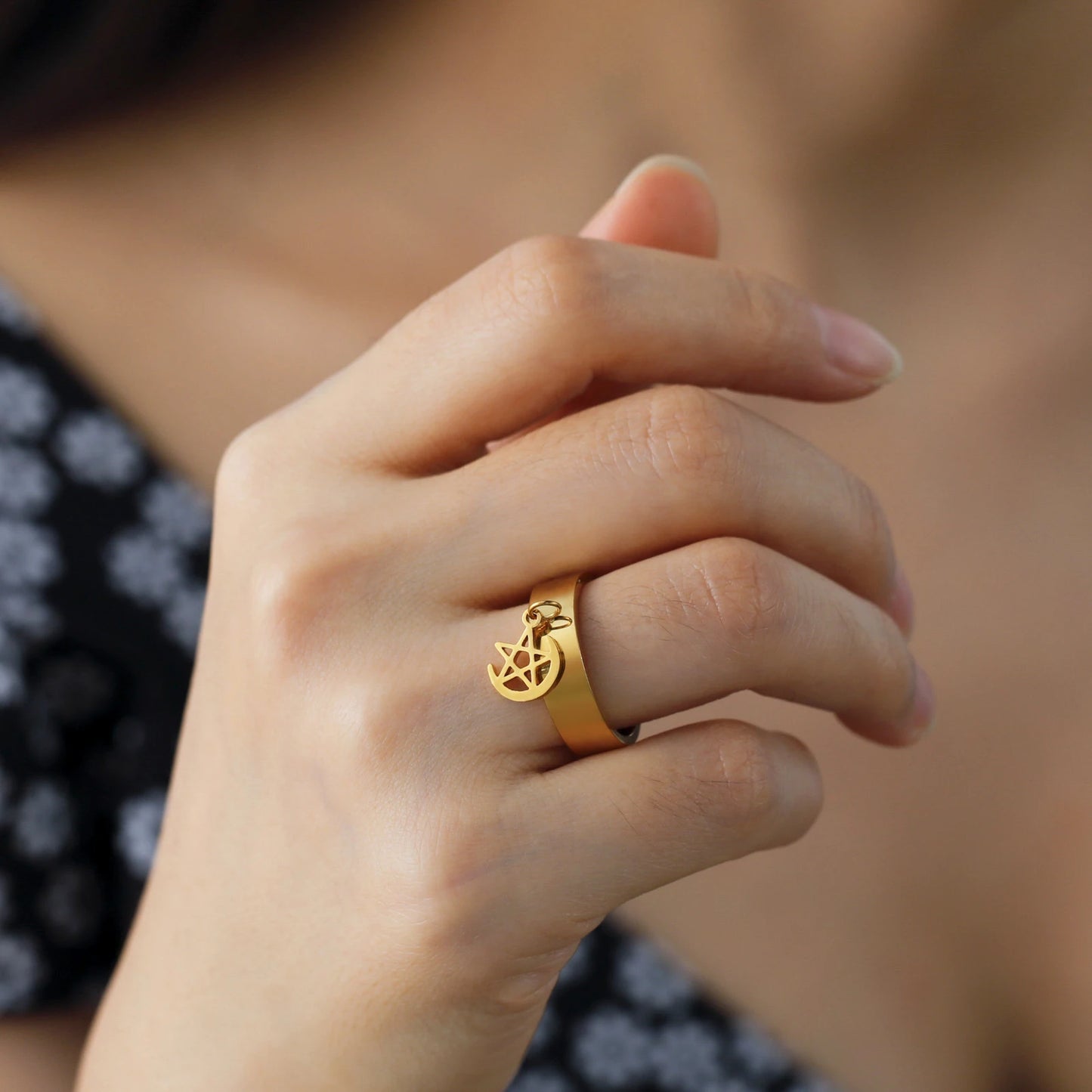 Minimalist Floral Stainless Steel Ring