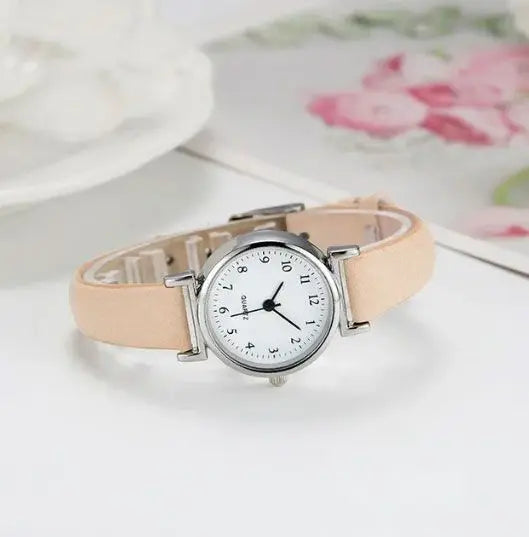 Petite Leather Classic Round Watch