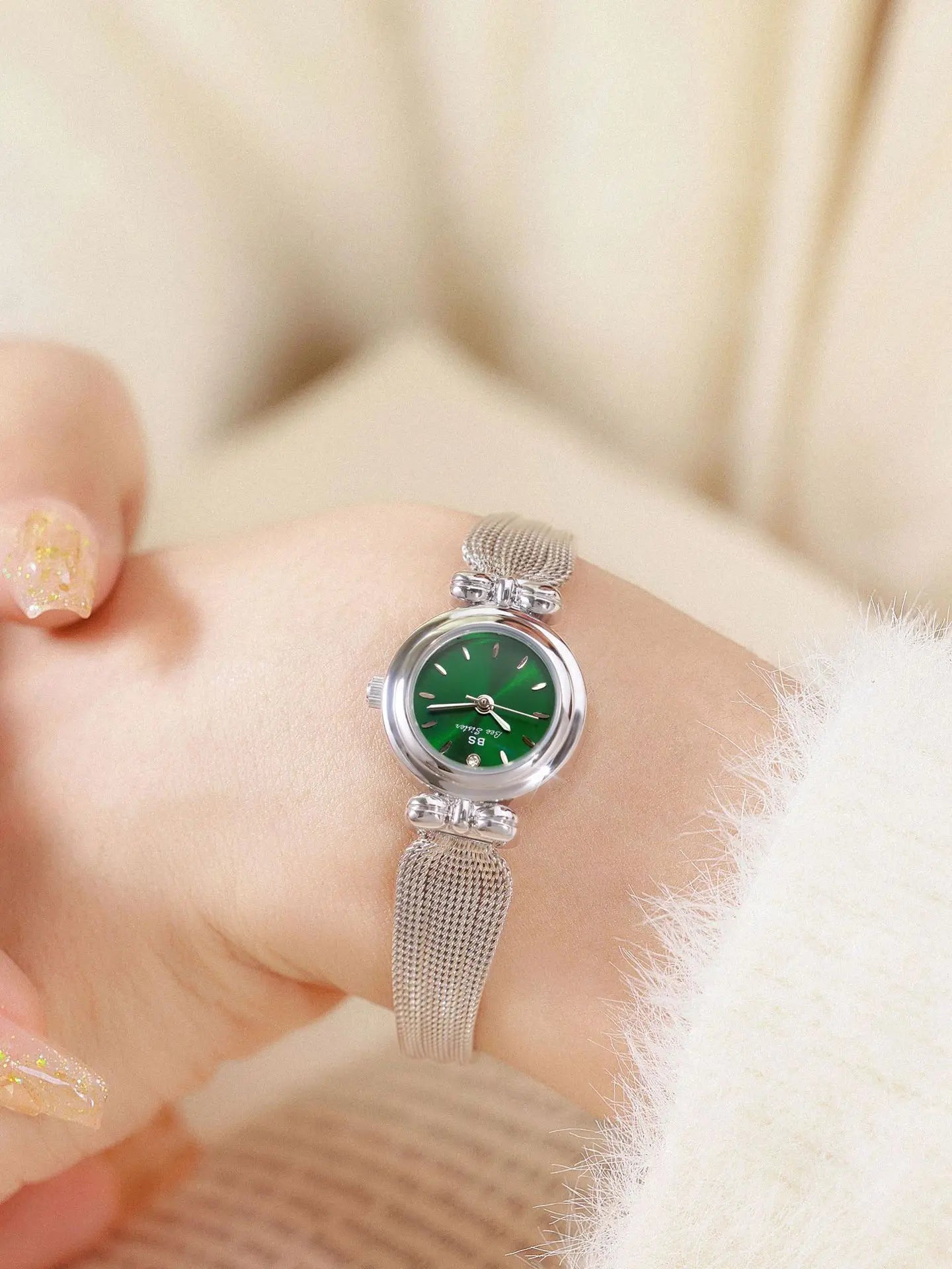 Temperament Gold Waterproof Jewelry Watch