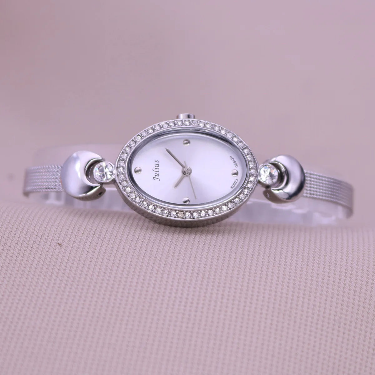 Heritage Lady Leather Bracelet Watch