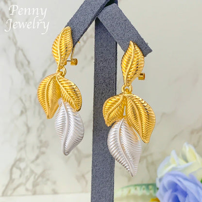 Leaf Shaped Gilded Choker Set